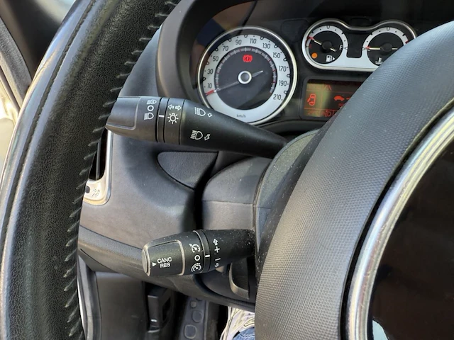 Fiat 500l 500l 1.4i lounge 95, 2014 - afbeelding 8 van  26