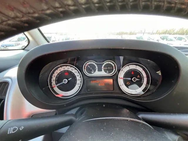 Fiat 500l trekking 1.6 multijet by beats 120, 2016 - afbeelding 3 van  31