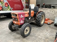 Fiat 640 oldtimer tractor - afbeelding 1 van  14