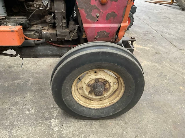 Fiat 640 oldtimer tractor - afbeelding 12 van  14