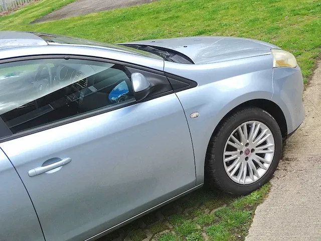 Fiat bravo 1.9 multijet - afbeelding 8 van  49