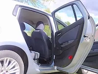 Fiat bravo 1.9 multijet - afbeelding 16 van  49