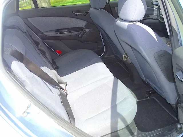 Fiat bravo 1.9 multijet - afbeelding 17 van  49