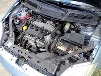 Fiat bravo 1.9 multijet - afbeelding 39 van  49