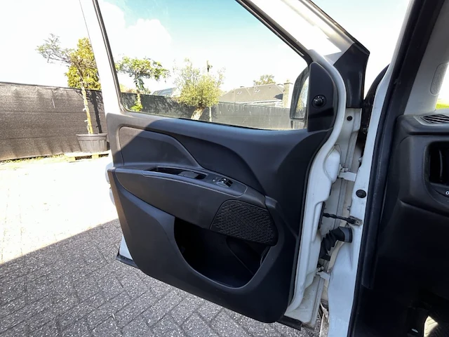 Fiat doblo, 2016 - afbeelding 9 van  30