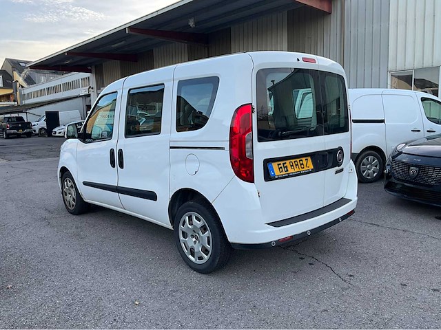 Fiat doblo van 2017 - afbeelding 18 van  24