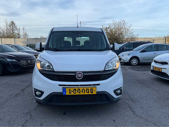 Fiat doblo van 2017 - afbeelding 23 van  24
