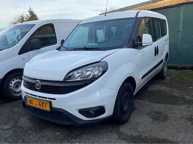 Fiat doblo van 2019 - afbeelding 1 van  17