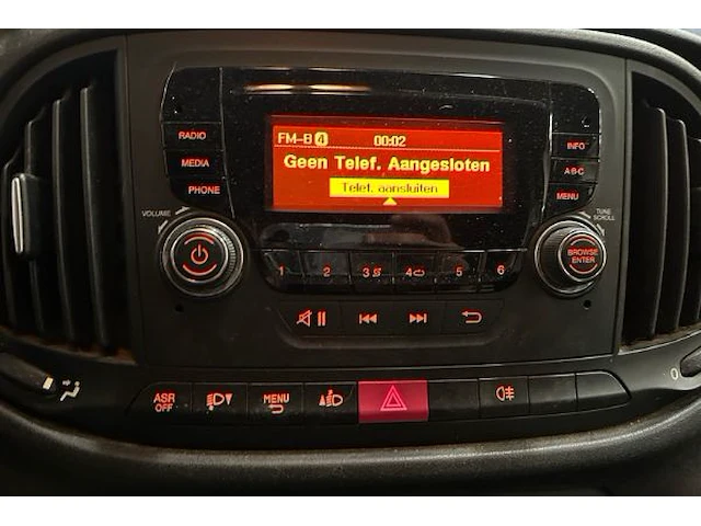 Fiat doblo - afbeelding 17 van  19