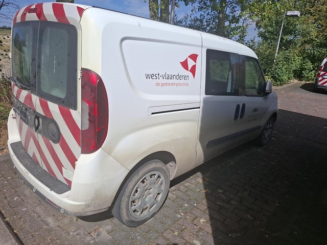 Fiat doblo - afbeelding 12 van  26