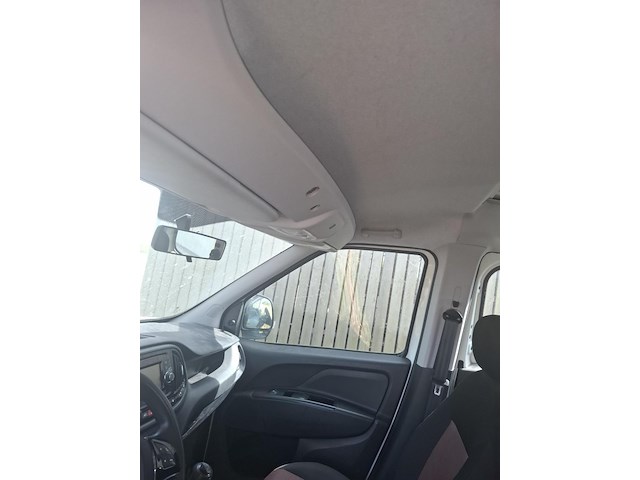 Fiat doblo - afbeelding 22 van  26