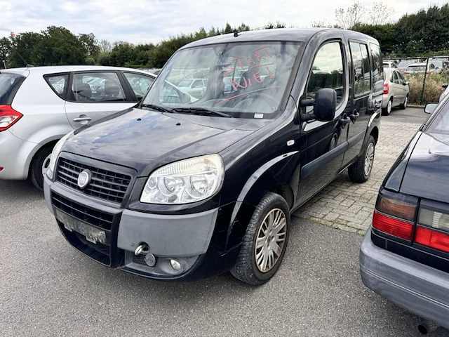 Fiat doblo - afbeelding 1 van  20
