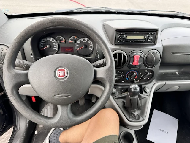 Fiat doblo - afbeelding 20 van  20