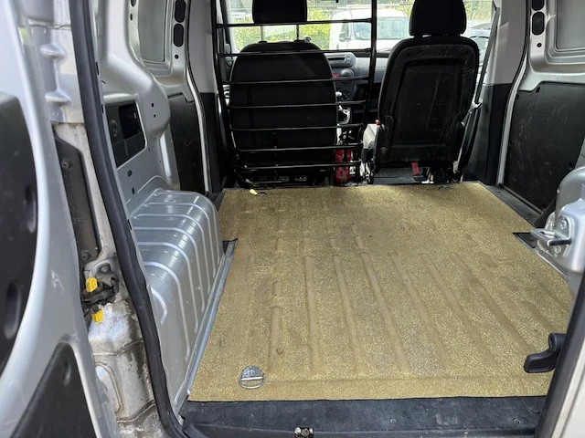 Fiat fiorino cargo 1.4i base 78, 2016 - afbeelding 11 van  23
