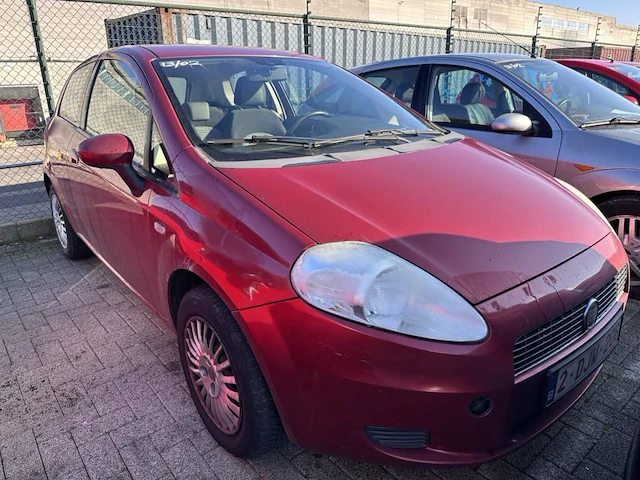 Fiat grande punto 1.4i 8v dynamic 77 at, 2008 - afbeelding 4 van  11