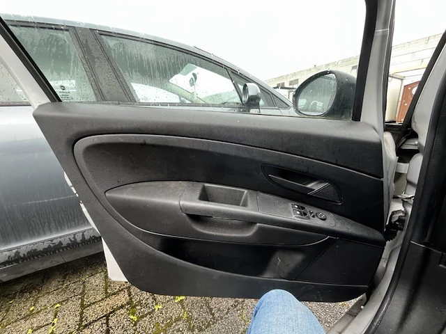Fiat grande punto actual,2013 - afbeelding 7 van  28