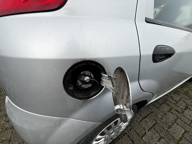 Fiat grande punto actual,2013 - afbeelding 14 van  28