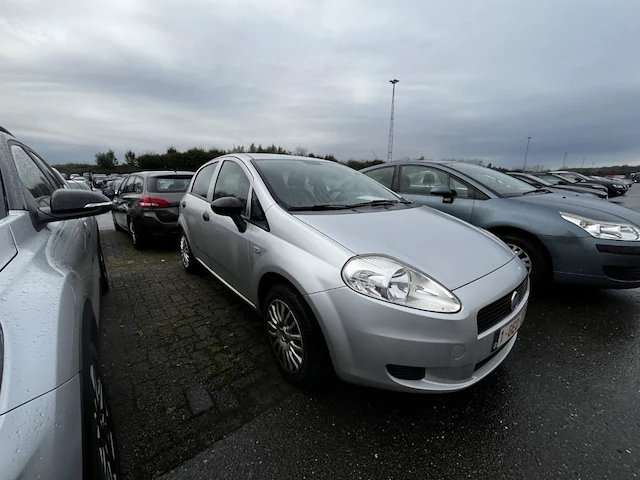 Fiat grande punto actual,2013 - afbeelding 22 van  28