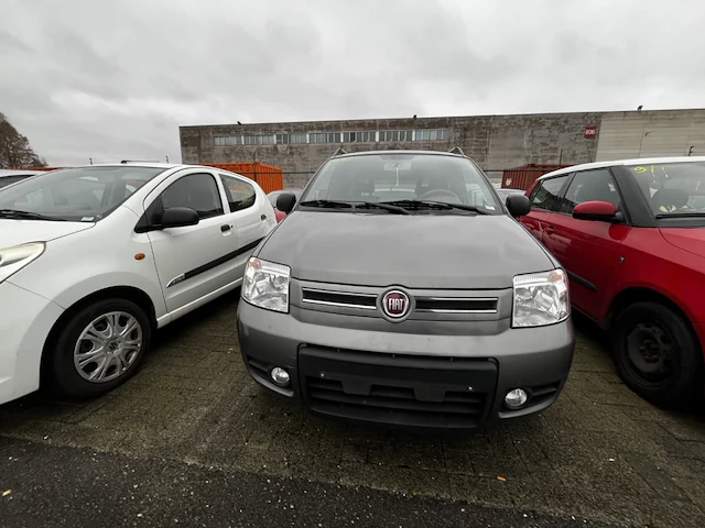 Fiat panda 4x4,2012 - afbeelding 12 van  33