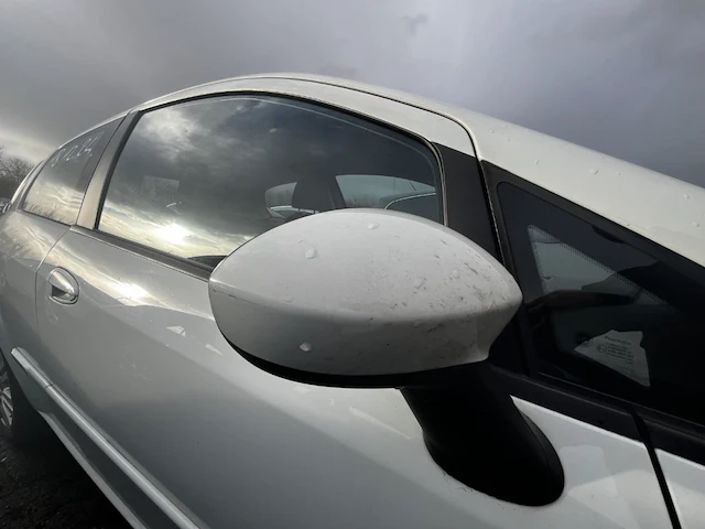 Fiat punto 1.2i easy, 2012 - afbeelding 20 van  34
