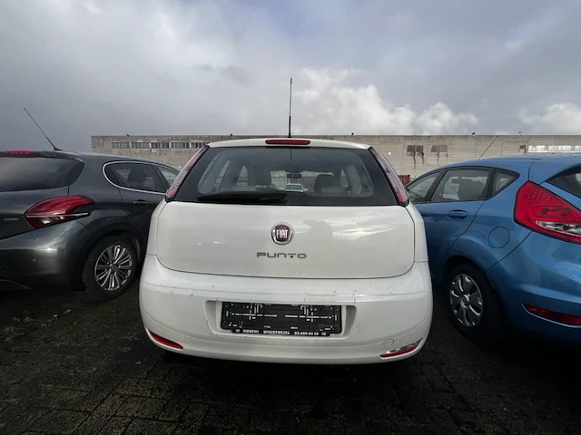 Fiat punto 1.2i easy, 2012 - afbeelding 30 van  34