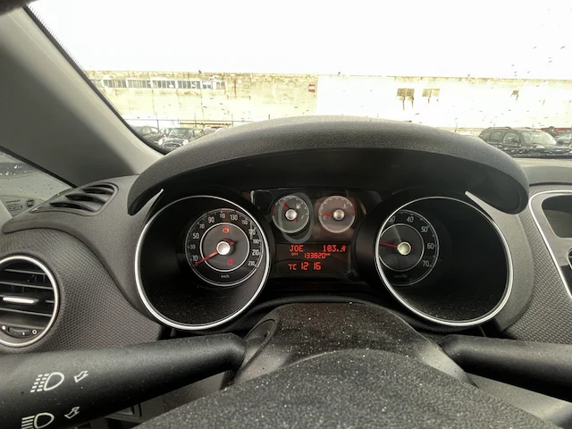 Fiat punto 1.2i easy, 2012 - afbeelding 32 van  34