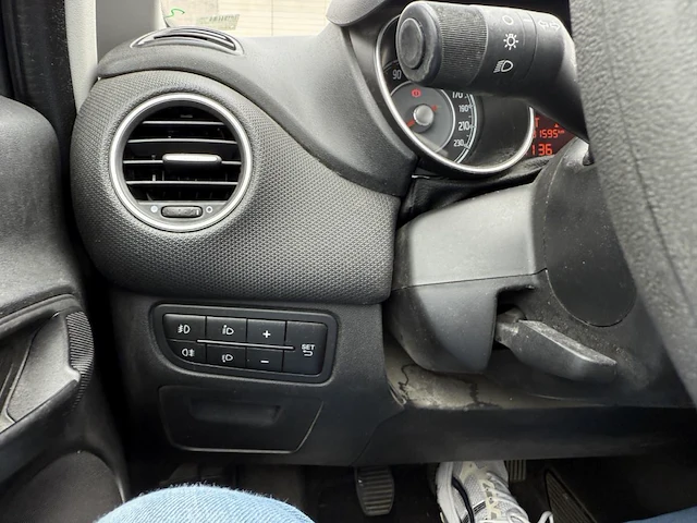 Fiat punto 1.2i street 69, 2015 - afbeelding 8 van  26