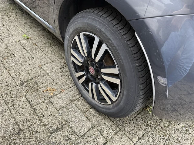 Fiat punto 1.2i street 69, 2015 - afbeelding 10 van  26