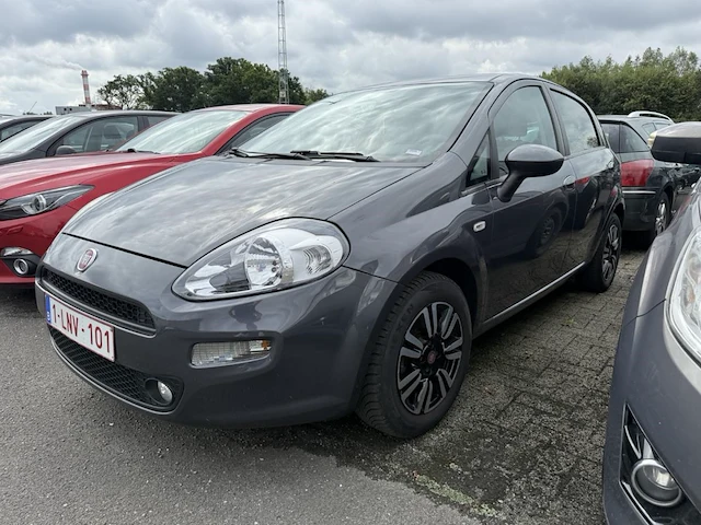 Fiat punto 1.2i street 69, 2015 - afbeelding 1 van  26