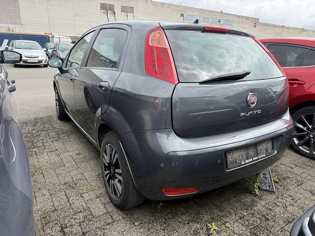 Fiat punto 1.2i street 69, 2015 - afbeelding 22 van  26
