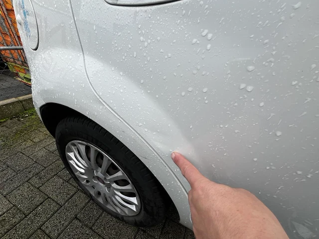 Fiat punto 1.2i young,2014 - afbeelding 21 van  35