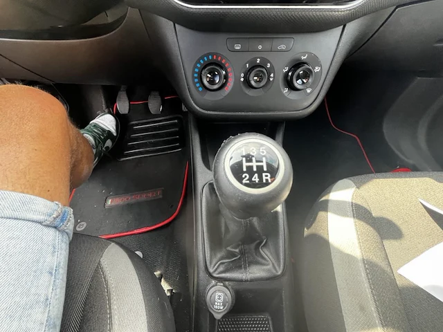 Fiat punto 1.3 multijet easy 75,2012 - afbeelding 2 van  35