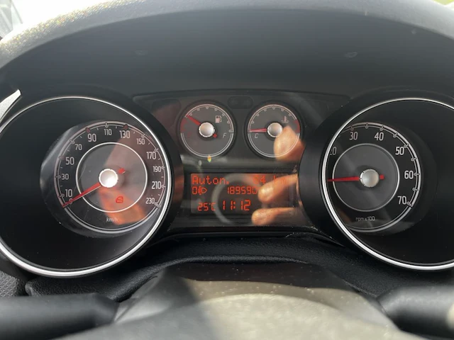 Fiat punto 1.3 multijet easy 75,2012 - afbeelding 33 van  35