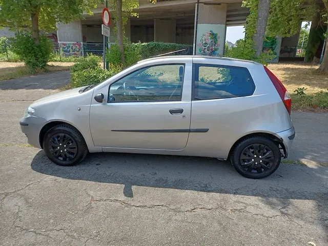 Fiat punto, 2003 - afbeelding 11 van  17