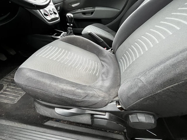Fiat punto, 2007 - afbeelding 8 van  34