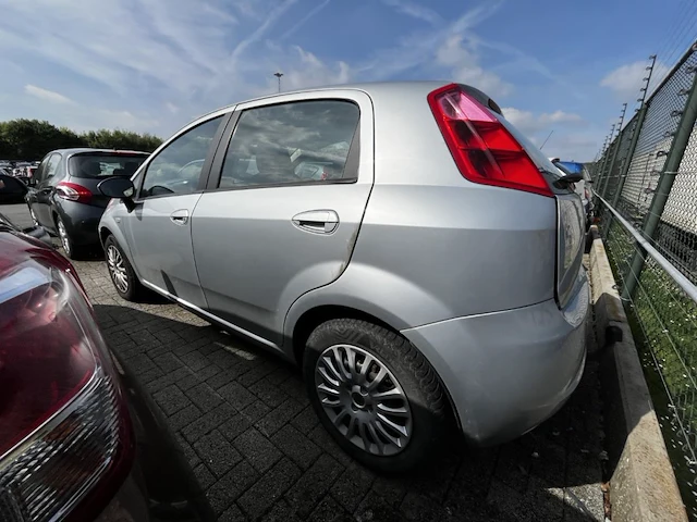 Fiat punto, 2009 - afbeelding 28 van  32