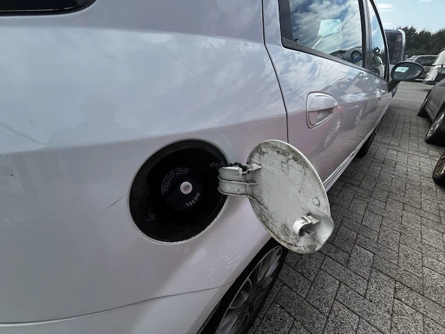 Fiat punto, 2011 - afbeelding 10 van  31