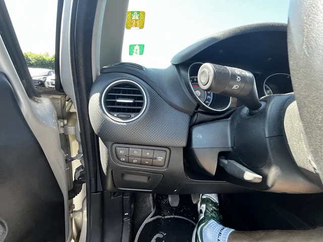 Fiat punto, 2011 - afbeelding 5 van  30