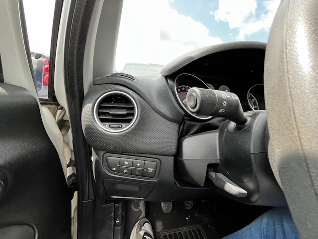 Fiat punto, 2011 - afbeelding 11 van  35