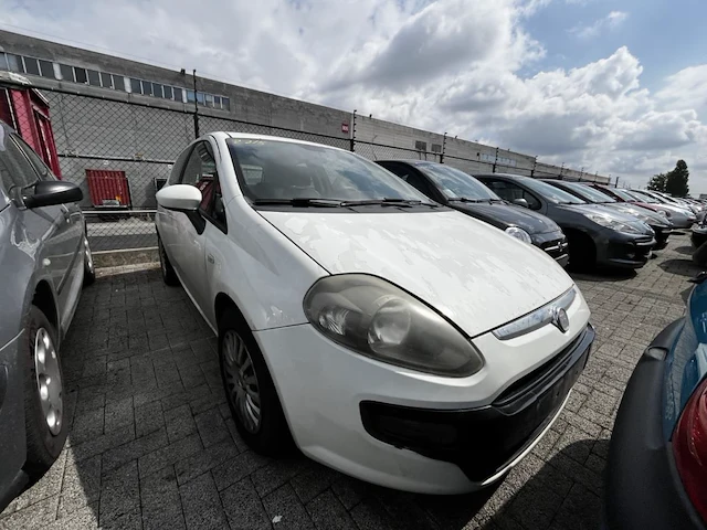 Fiat punto, 2011 - afbeelding 12 van  35