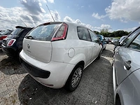 Fiat punto, 2011 - afbeelding 23 van  35