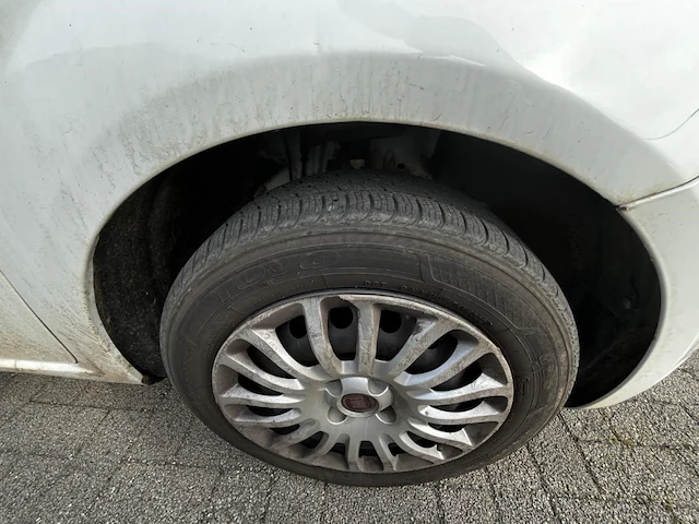 Fiat punto, 2012 - afbeelding 16 van  34