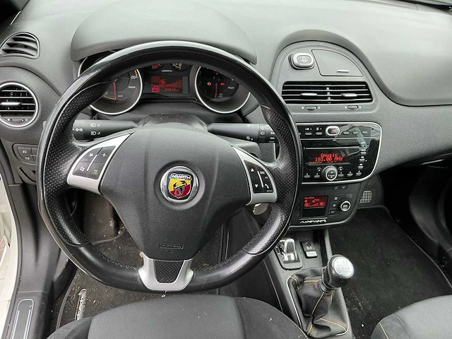 Fiat punto abarth - 2013 - afbeelding 3 van  25