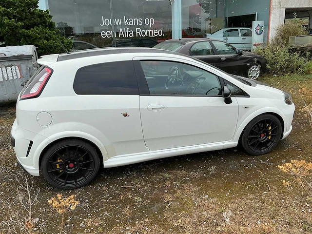 Fiat punto abarth - 2013 - afbeelding 22 van  25