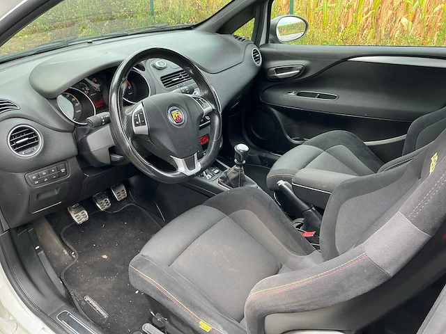 Fiat punto abarth - 2013 - afbeelding 25 van  25