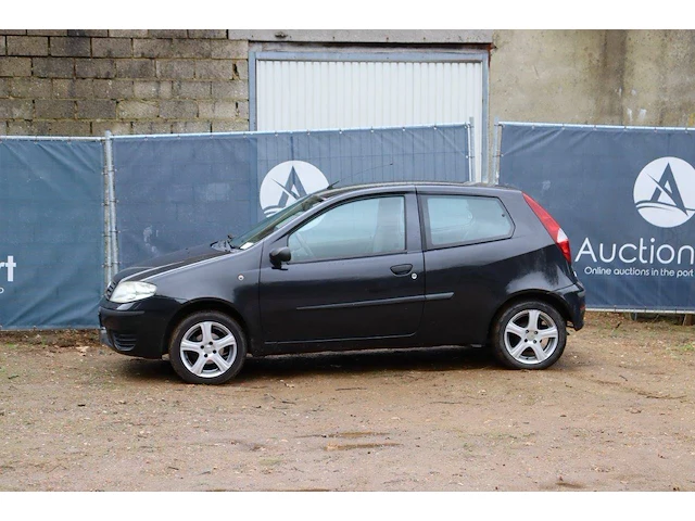 Fiat punto benzine 2007 60pk (marge) - afbeelding 1 van  1