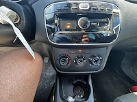 Fiat punto punto 1.2i young 69, 2015 - afbeelding 2 van  37