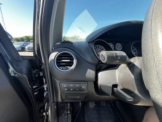 Fiat punto punto 1.2i young 69, 2015 - afbeelding 6 van  37