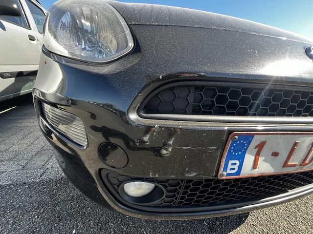Fiat punto punto 1.2i young 69, 2015 - afbeelding 18 van  37