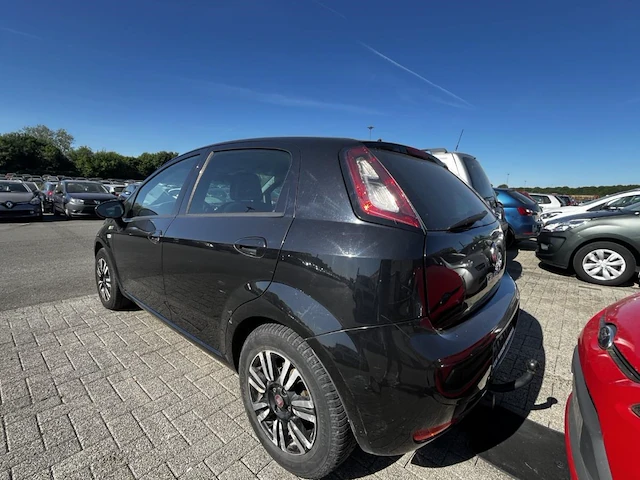 Fiat punto punto 1.2i young 69, 2015 - afbeelding 33 van  37